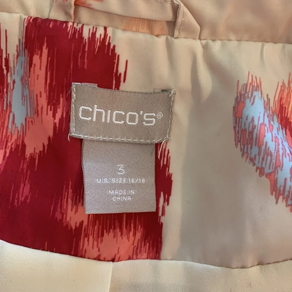 CHICOS lightweight trench coat with detachable hood - Picture 7 of 7